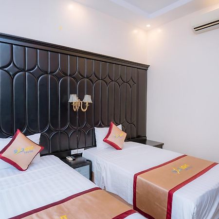 Halong Starlight Inn & Travel Ха Лонг Екстериор снимка